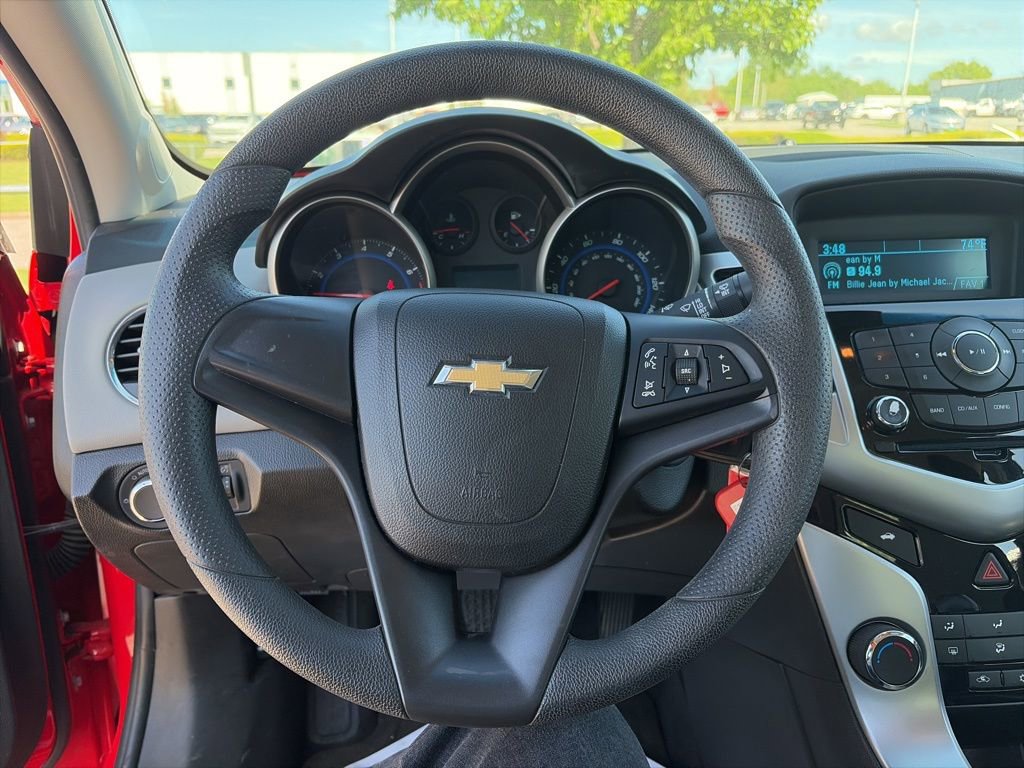 Used 2016 Chevrolet Cruze LS FWD image 7