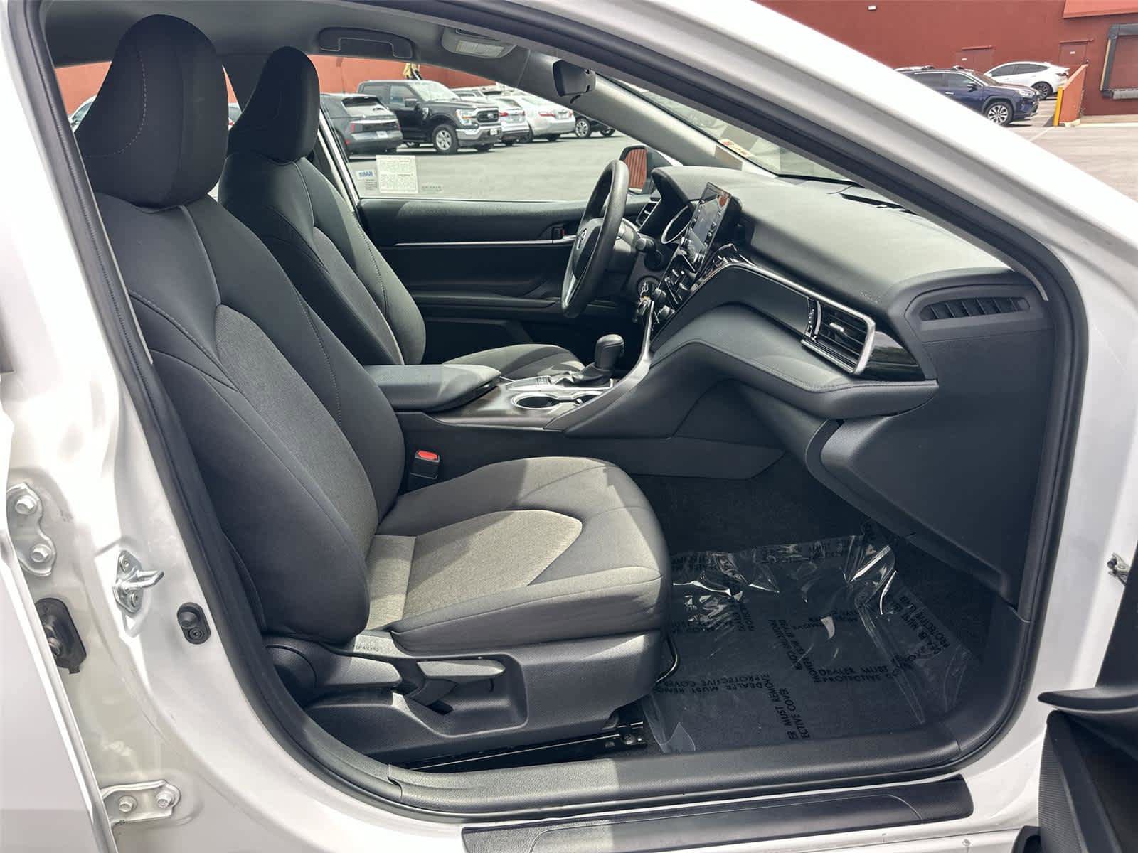 Used 2023 Toyota Camry LE FWD image 15