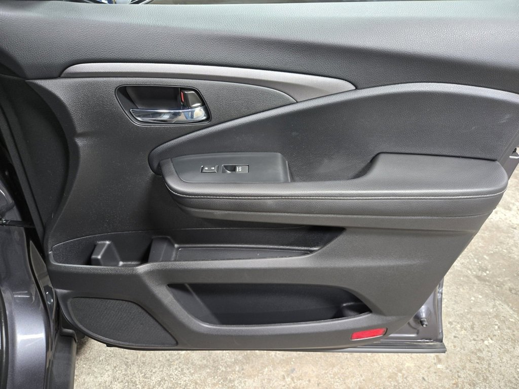 Used 2023 Honda Ridgeline RTL image 46