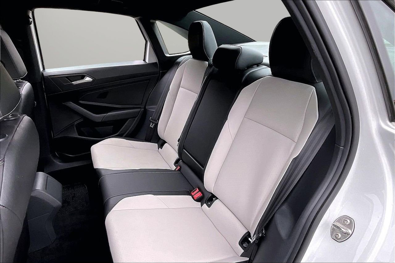 Used 2021 Volkswagen Jetta R-Line image 22