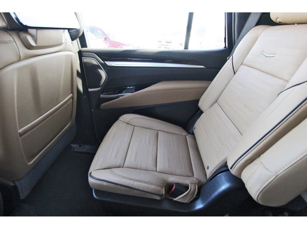New 2026 Cadillac Escalade Luxury w/ Touring Package image 12