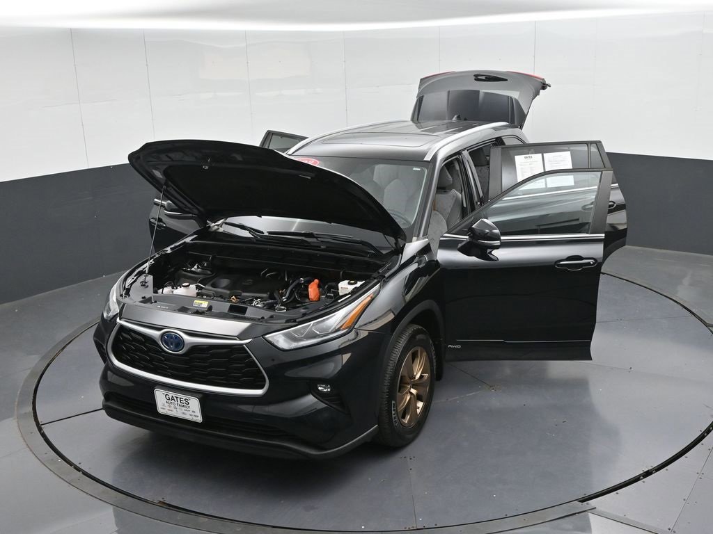 Used 2023 Toyota Highlander Bronze Edition image 48