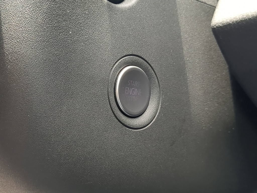 Certified 2023 Volkswagen ID.4 Pro RWD image 30