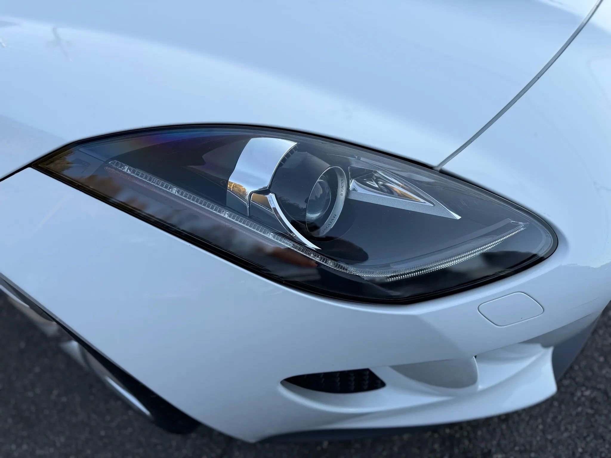 Used 2015 Jaguar F-TYPE S image 18