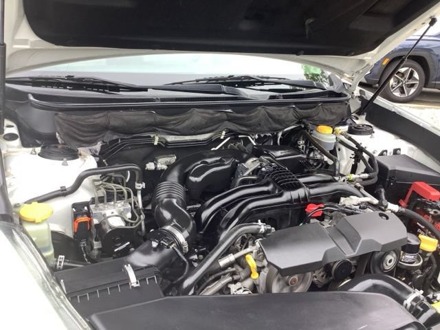 Used 2014 Subaru Legacy 2.5i Premium AWD/4WD image 11