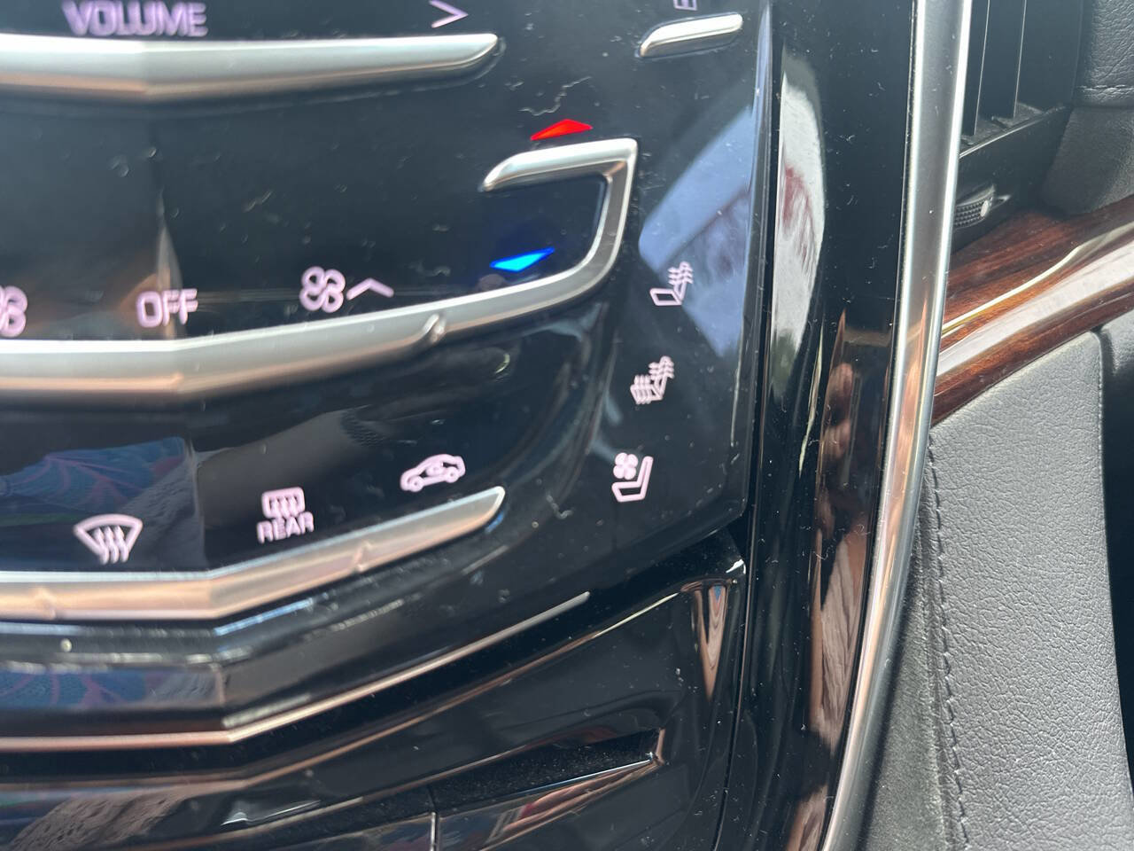 Used 2015 Cadillac Escalade ESV Luxury image 66