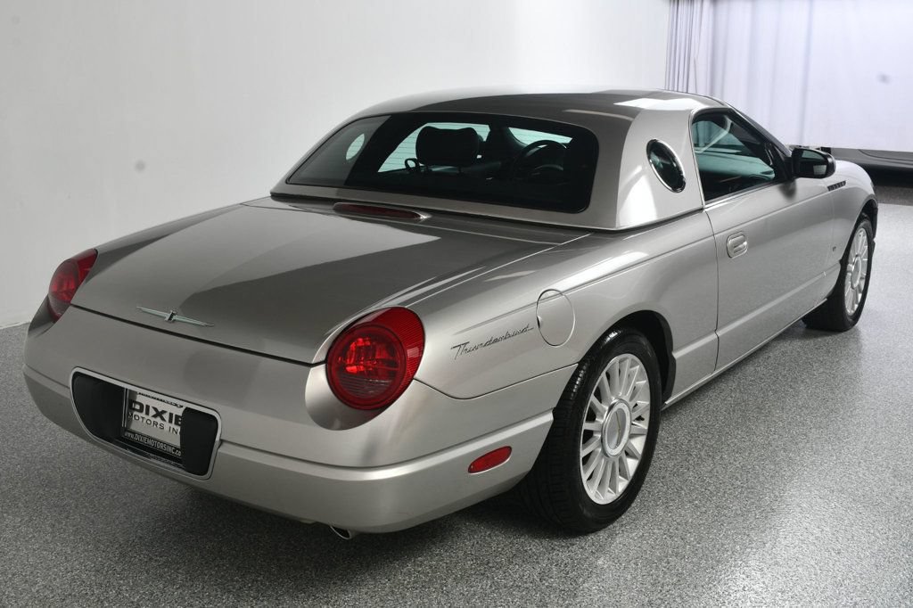 Used 2004 Ford Thunderbird RWD image 11