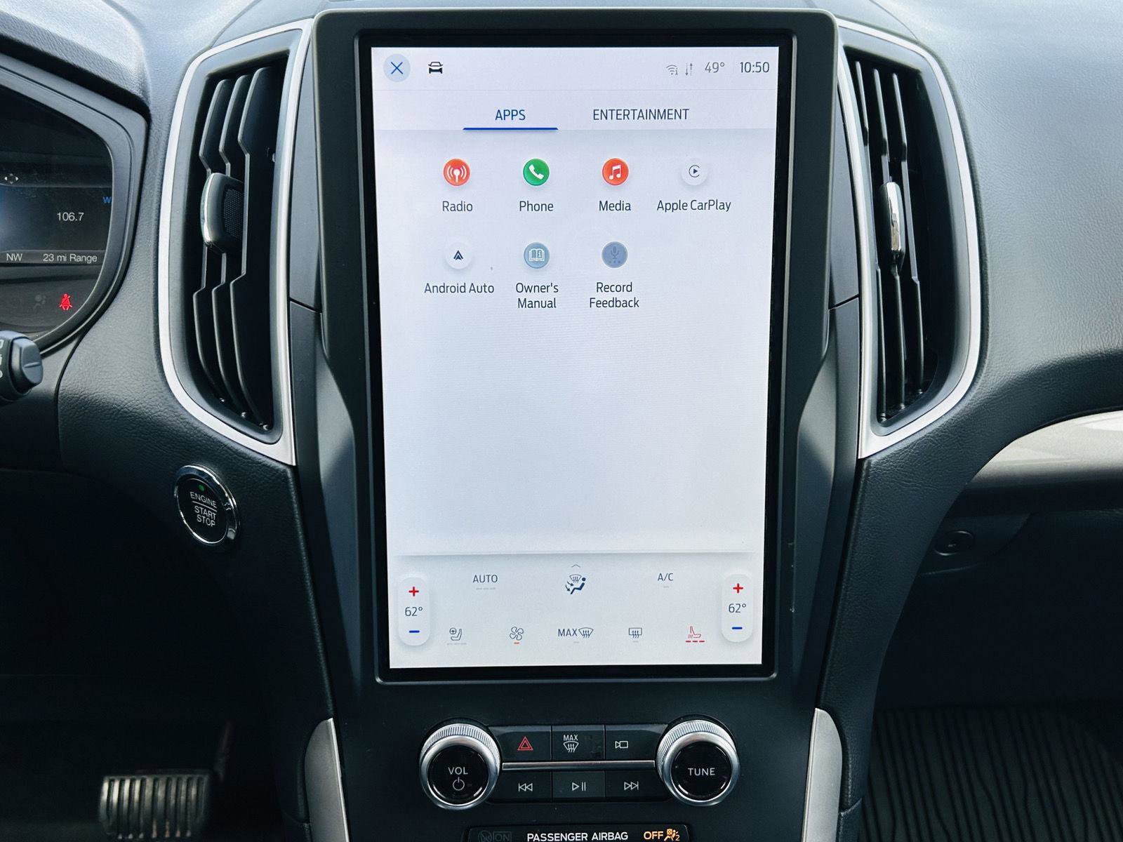 Used 2024 Ford Edge SEL w/ Convenience Package image 5