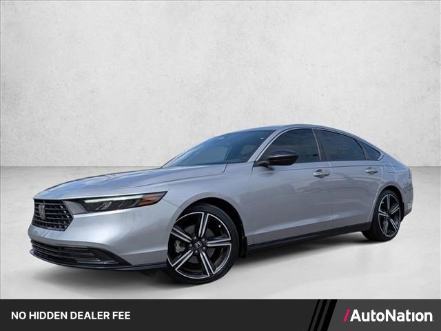 Used 2023 Honda Accord Sport image 1