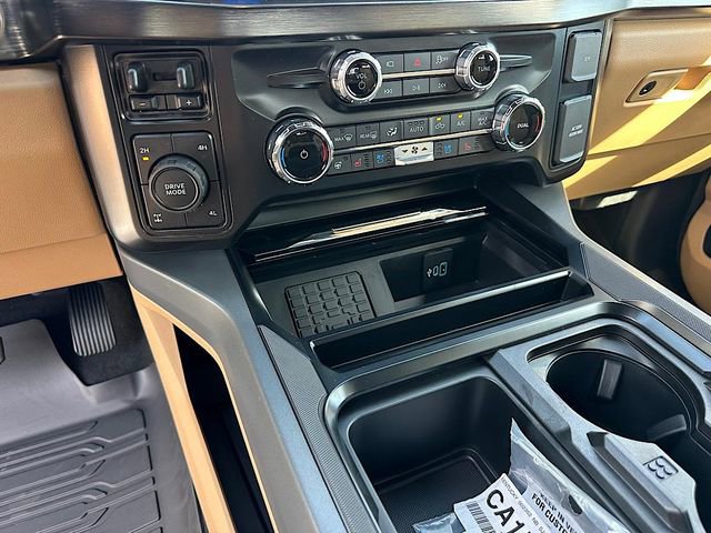 New 2026 Ford F350 Lariat w/ Chrome Package image 25
