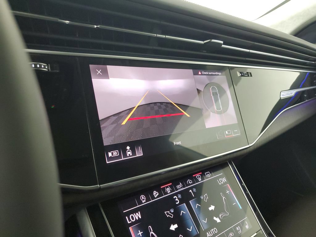 Used 2019 Audi Q8 Prestige AWD/4WD image 28