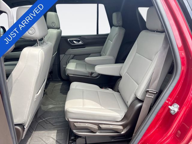 Used 2022 Chevrolet Tahoe Z71 w/ Luxury Package AWD/4WD image 23
