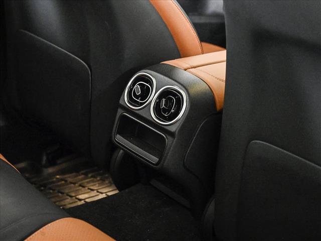Used 2023 Mercedes-Benz C 300 4MATIC Sedan image 19