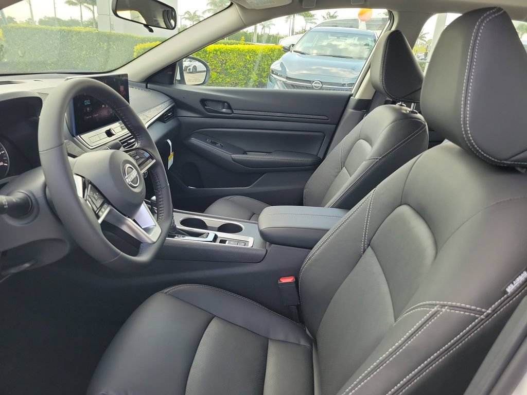 New 2026 Nissan Altima 2.5 SV w/ SV Premium Package FWD image 9