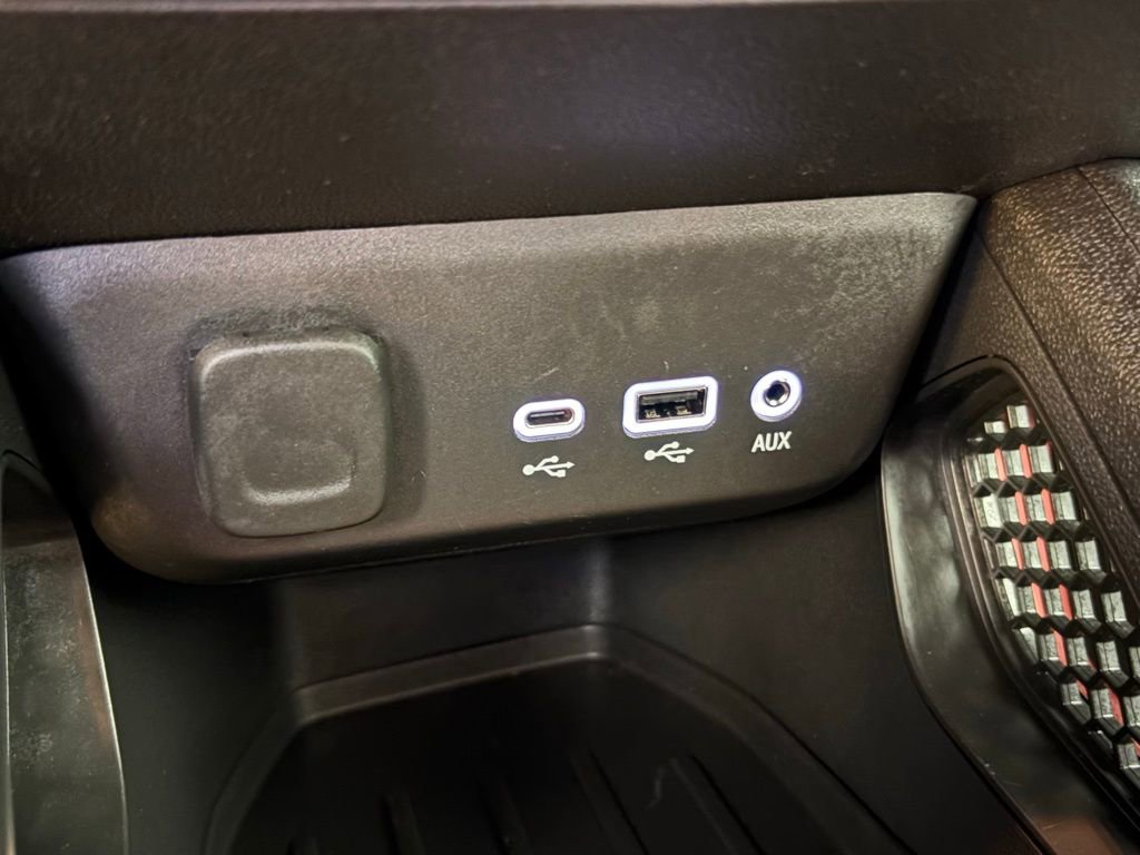 Used 2023 Chevrolet TrailBlazer RS image 30