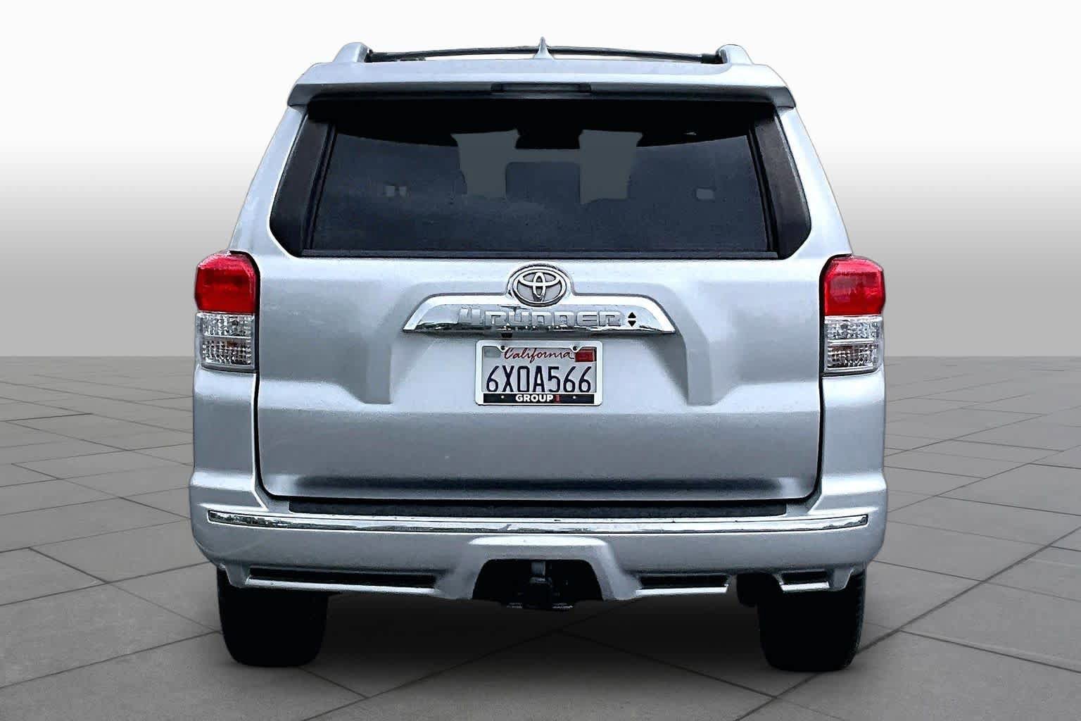Used 2012 Toyota 4Runner Limited image 4