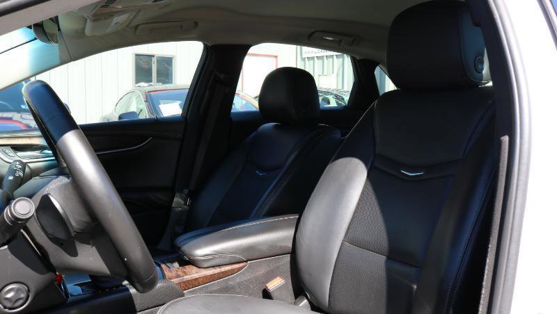 Used 2018 Cadillac XTS Luxury image 10