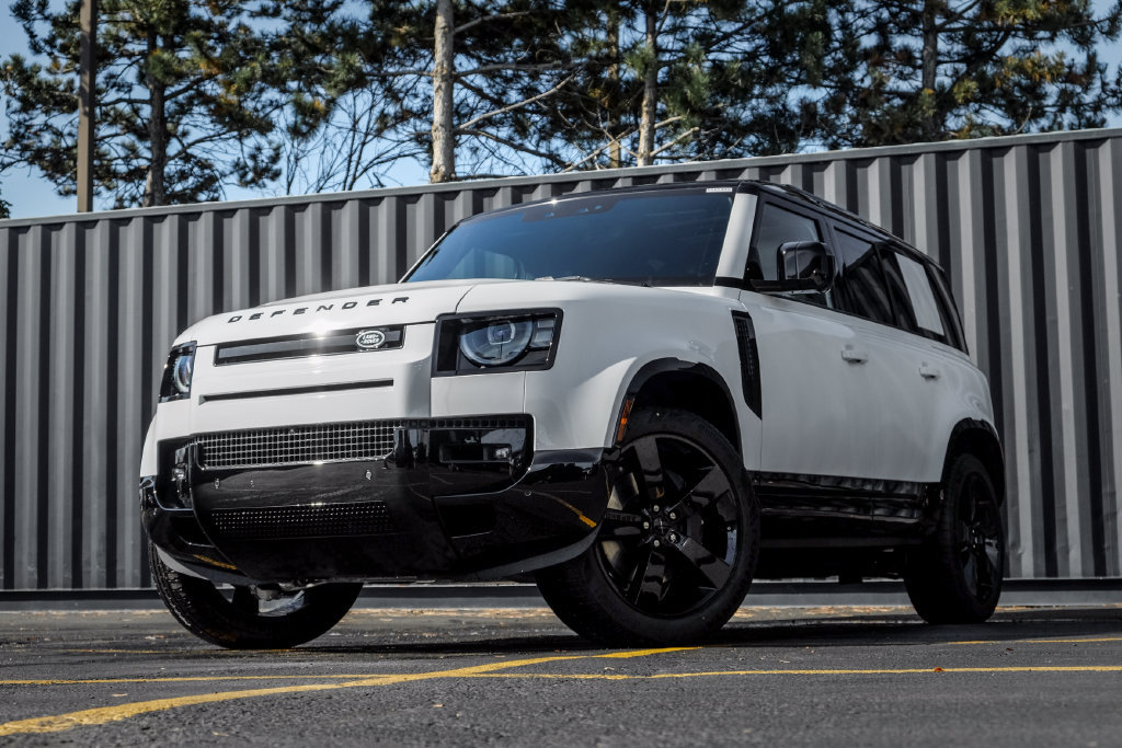 New 2026 Land Rover Defender 110 X-Dynamic SE
