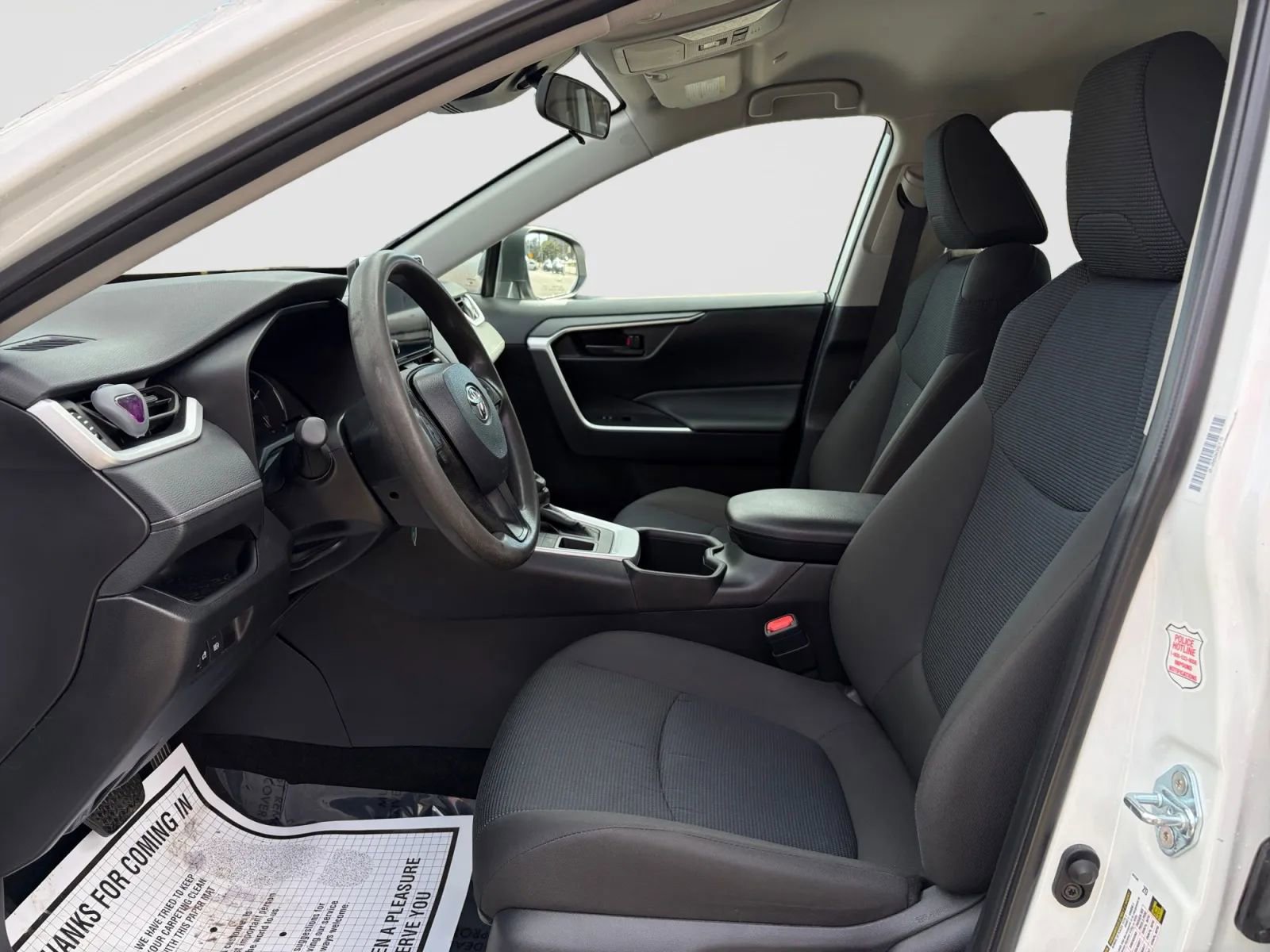 Used 2025 Toyota RAV4 LE image 10