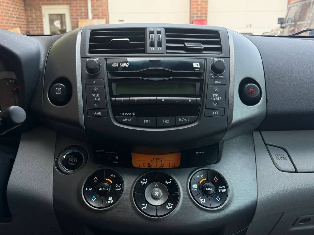 Used 2011 Toyota RAV4 Limited w/ Limited Extra Value Pkg AWD/4WD image 10