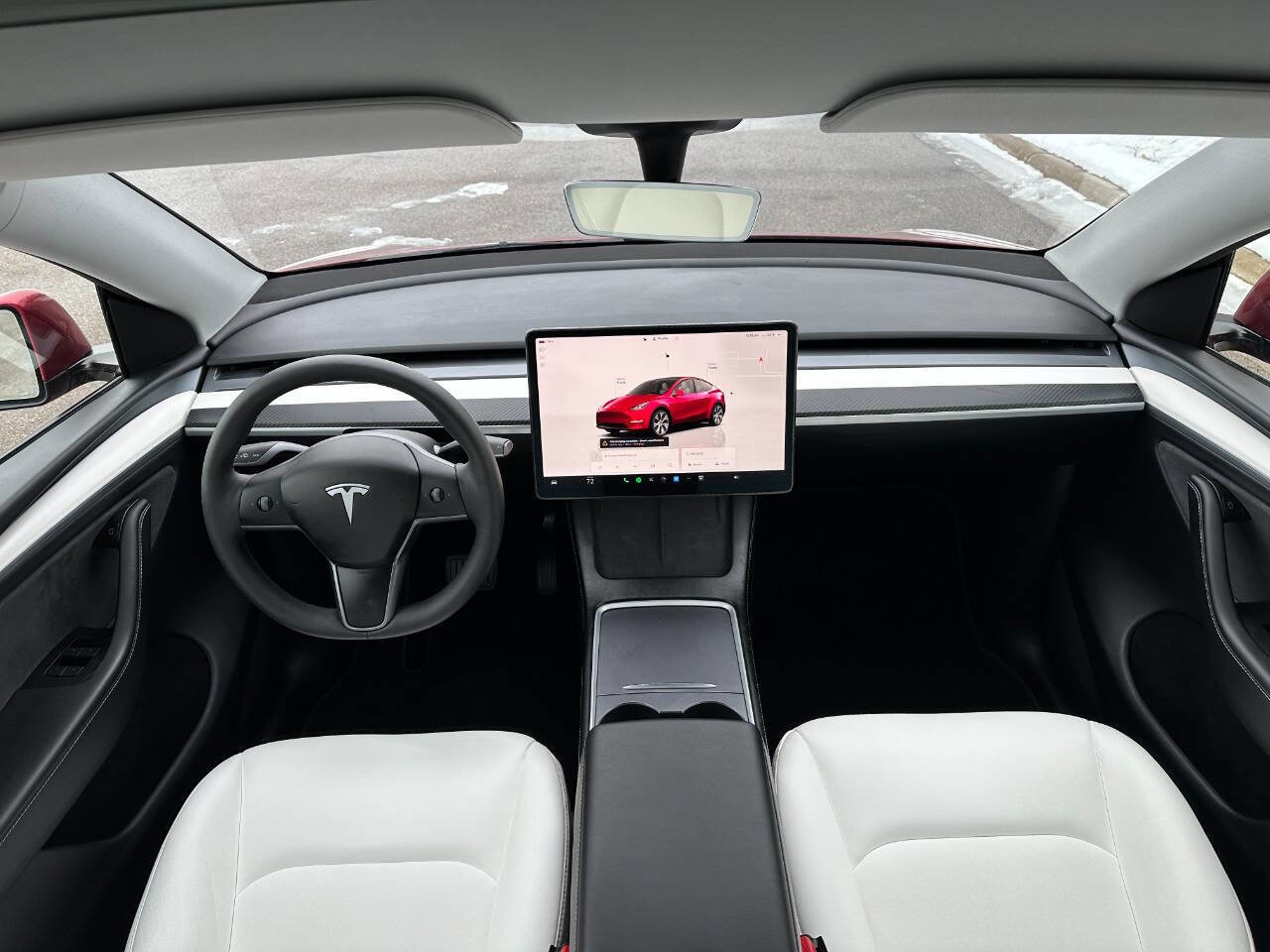 Used 2024 Tesla Model Y Long Range image 11