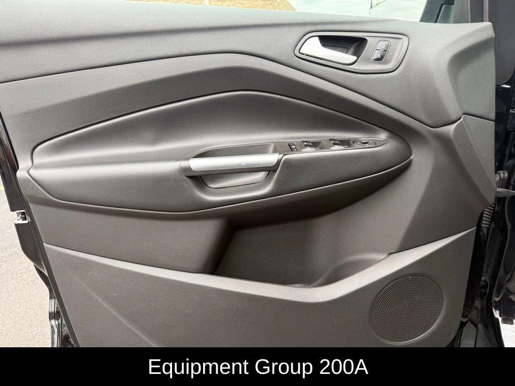 Used 2019 Ford Escape SE image 5