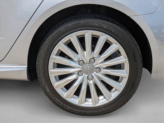 Used 2016 Audi A3 e-tron Premium Plus w/ Premium Plus Package FWD image 25