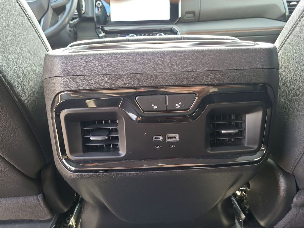 Used 2024 GMC Sierra 2500 AT4 w/ AT4 Premium Plus Package AWD/4WD image 22