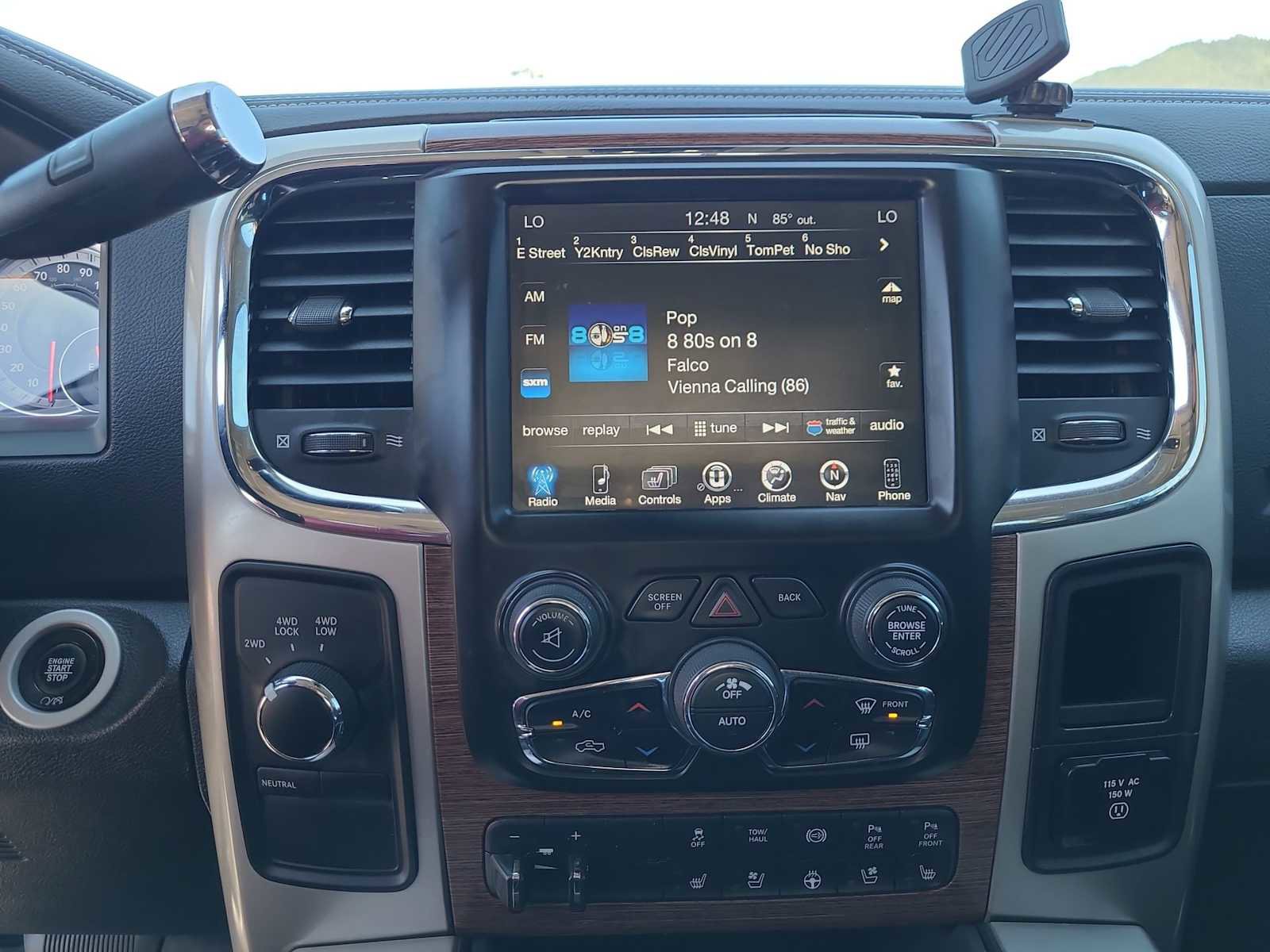 Used 2017 RAM 2500 Laramie w/ Sport Appearance Group AWD/4WD image 24