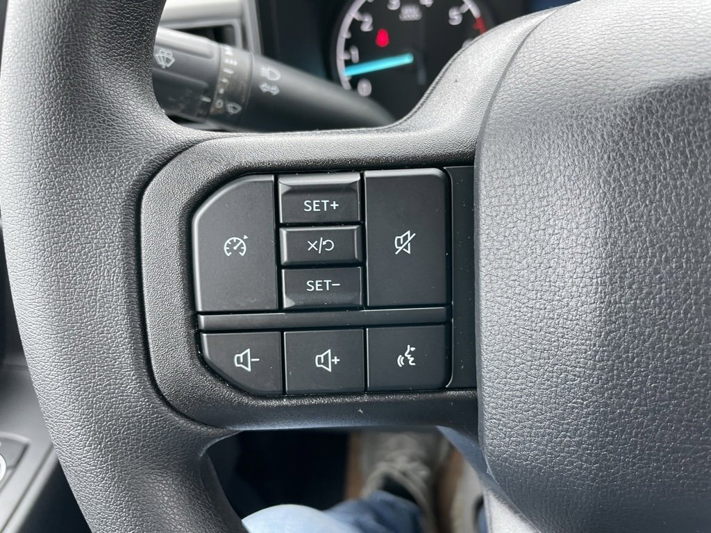 New 2026 Ford F250 XL w/ XL Chrome Package image 21