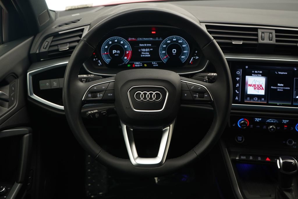 Used 2023 Audi Q3 2.0T Premium Plus w/ Premium Plus Package AWD/4WD image 9
