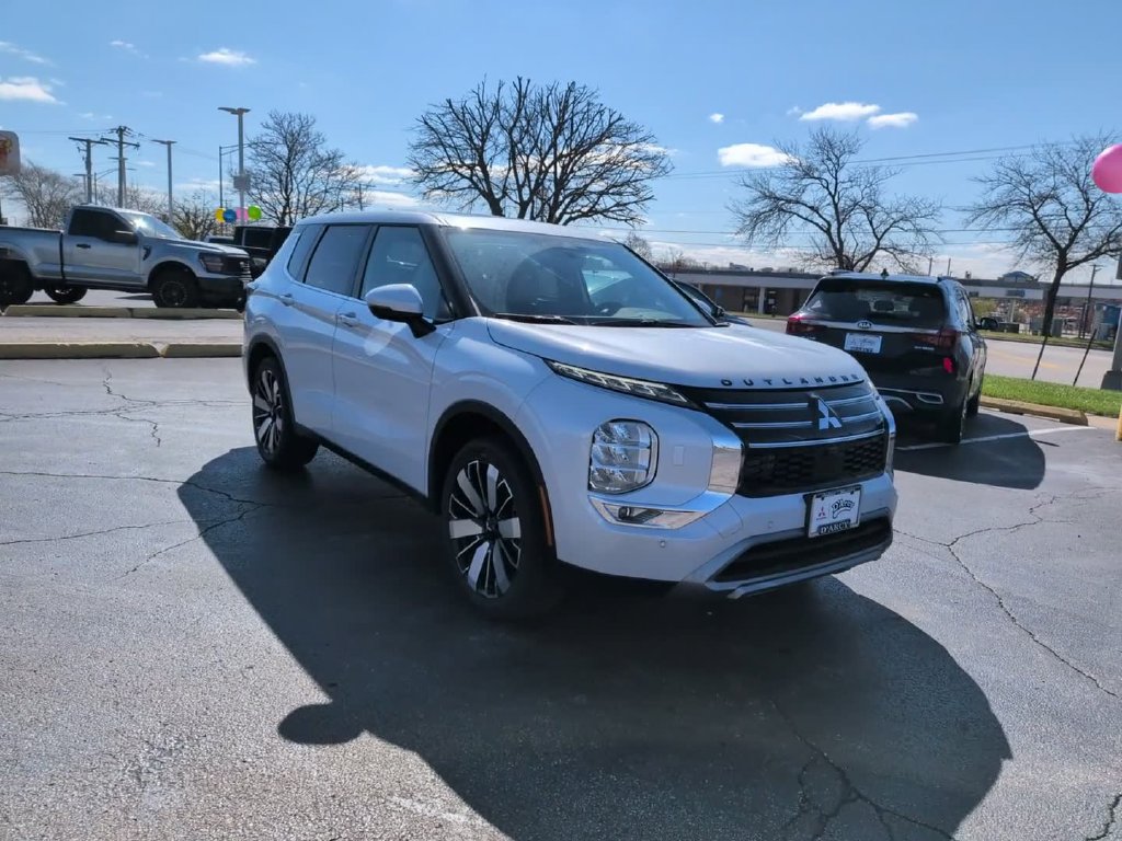 New 2026 Mitsubishi Outlander SE AWD/4WD image 4