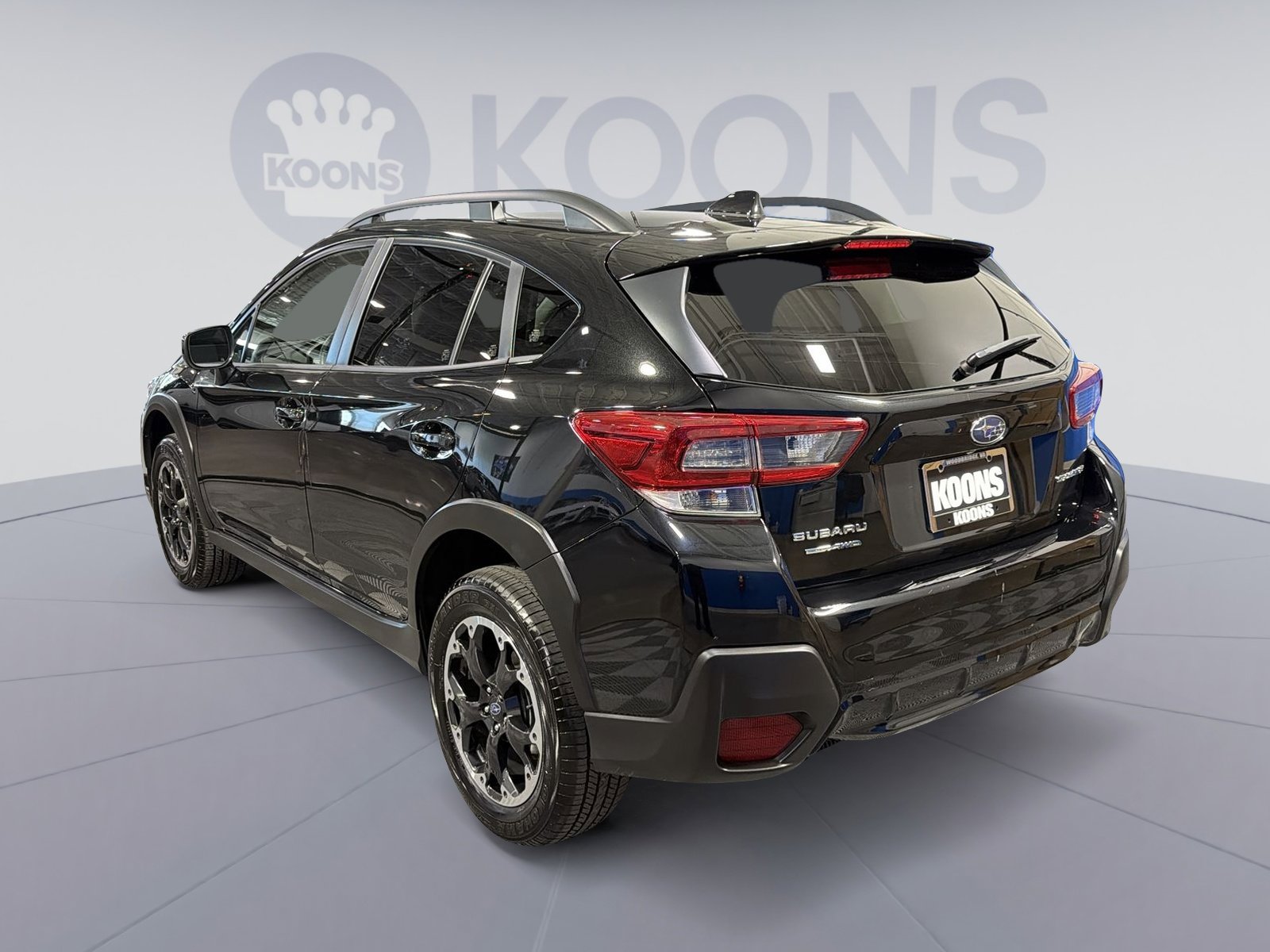Used 2023 Subaru Crosstrek 2.0i Premium image 4