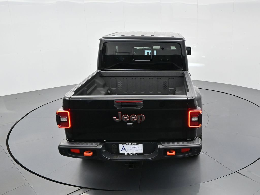 New 2025 Jeep Gladiator Mojave image 46