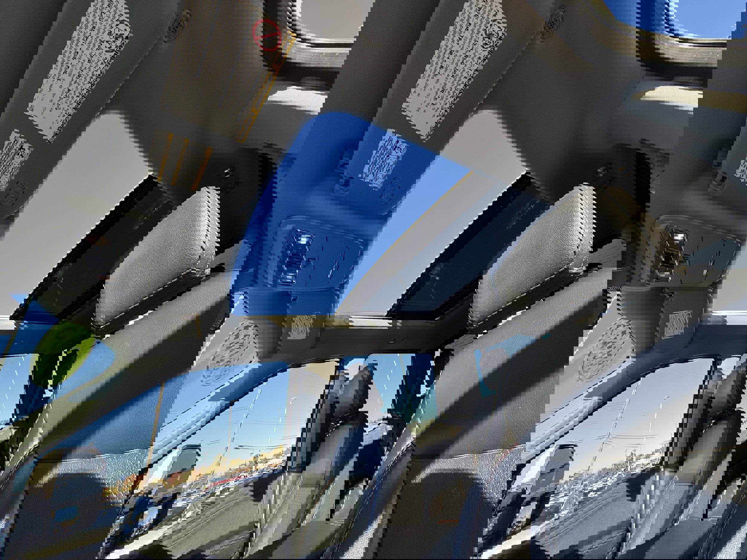 Used 2023 Ford F250 Lariat w/ Lariat Ultimate Package image 5