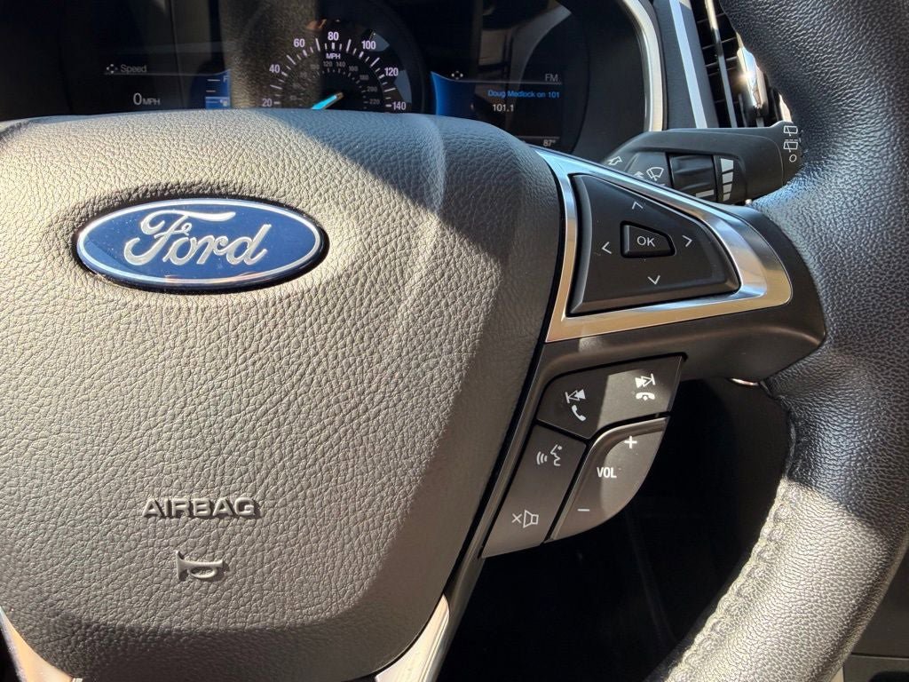 Used 2021 Ford Edge SEL w/ Convenience Package AWD/4WD image 17