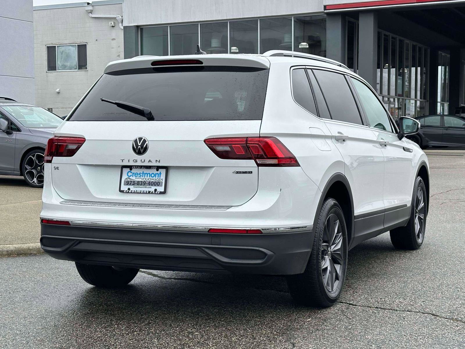 Certified 2023 Volkswagen Tiguan SE image 3