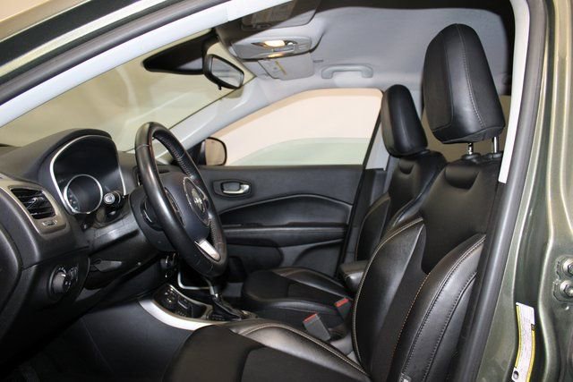 Used 2018 Jeep Compass Latitude image 5