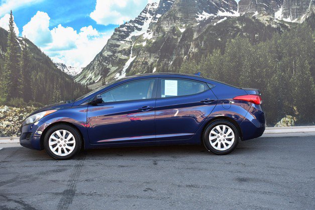 Used 2013 Hyundai Elantra GLS image 7