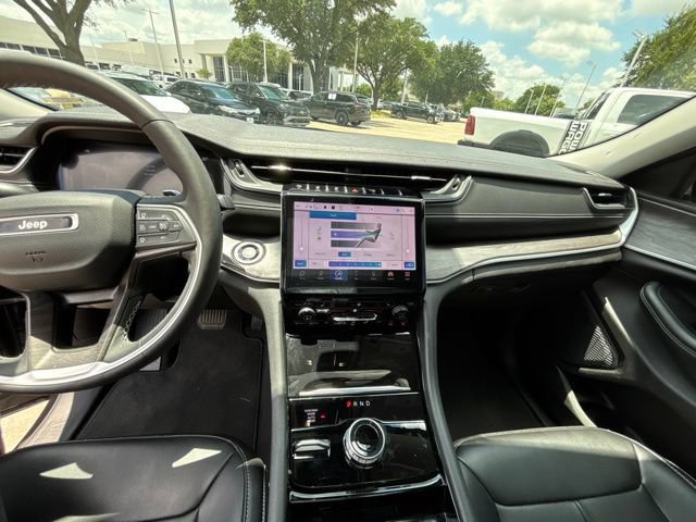 Certified 2023 Jeep Grand Cherokee L Limited AWD/4WD image 15