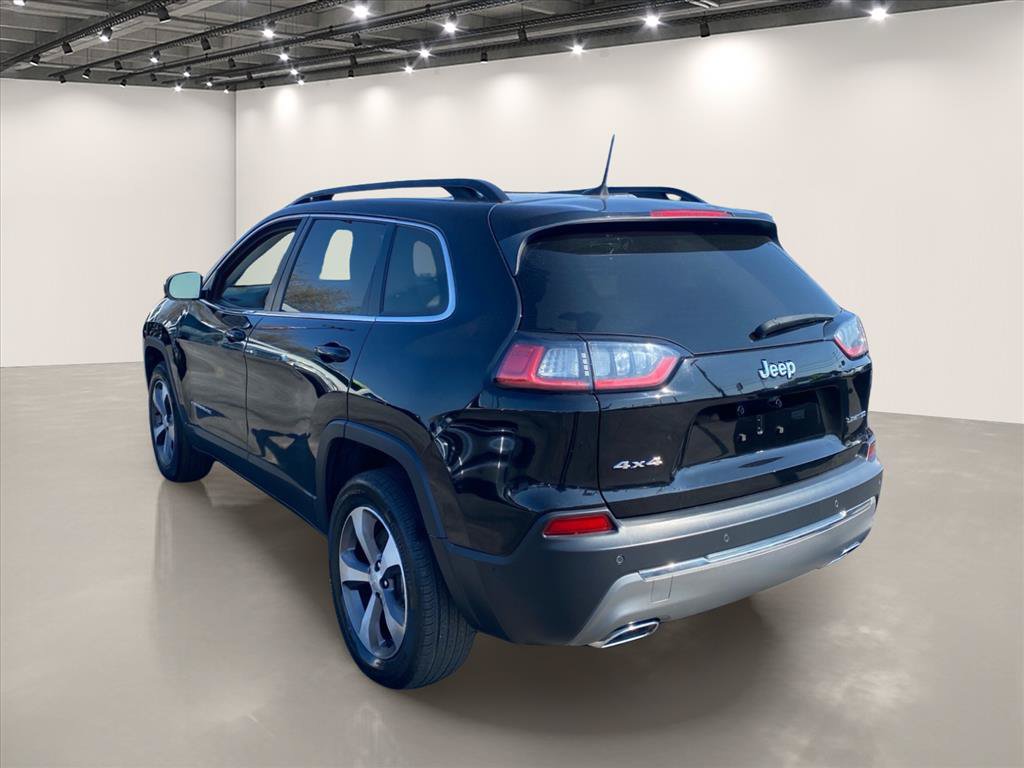 Used 2022 Jeep Cherokee Limited AWD/4WD image 5