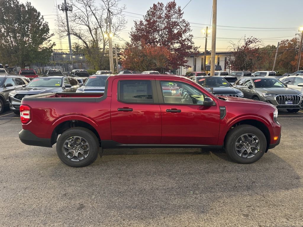 New 2025 Ford Maverick XLT w/ Equipment Group 302A image 4