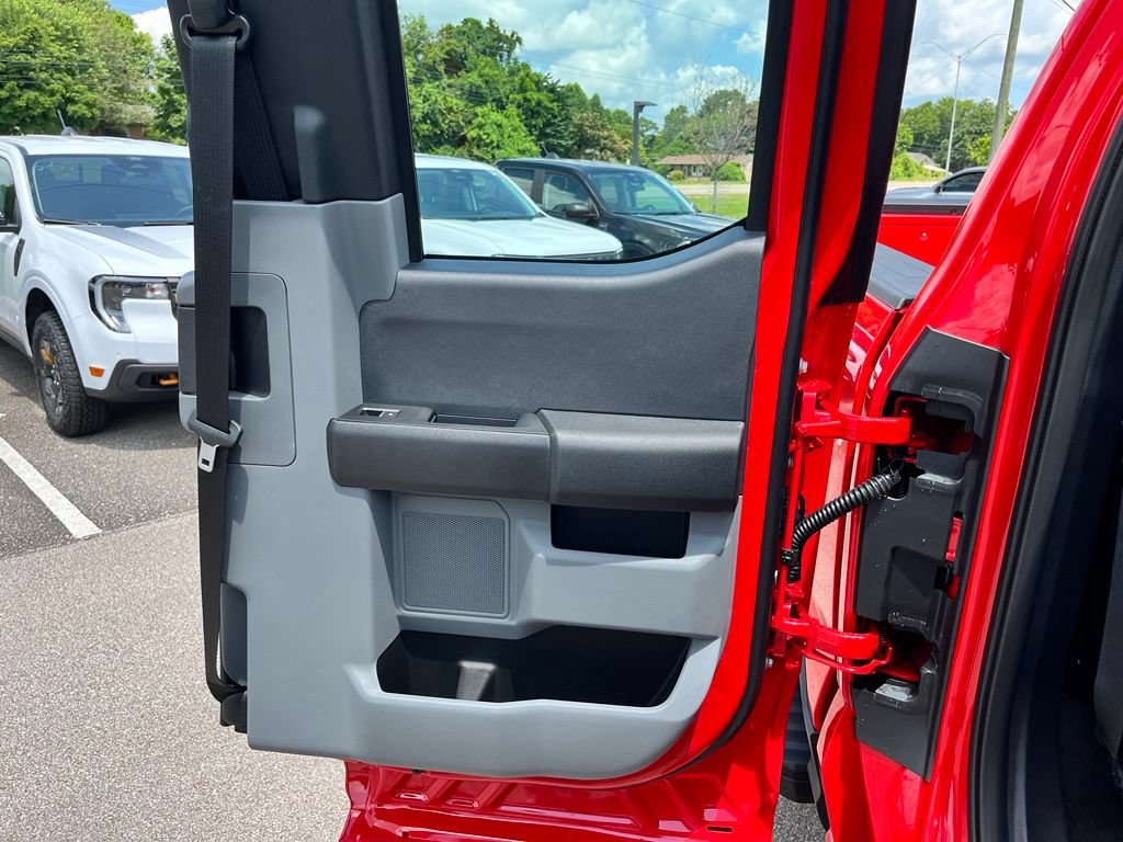 New 2026 Ford F350 XL w/ STX Appearance Package AWD/4WD image 12