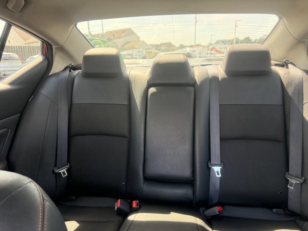 Used 2020 Nissan Altima 2.5 SR w/ Premium Package FWD image 32