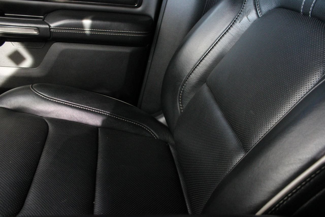 Used 2019 RAM 1500 Limited AWD/4WD image 22