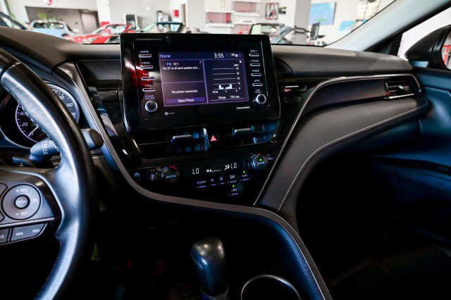 Used 2024 Toyota Camry SE FWD image 33