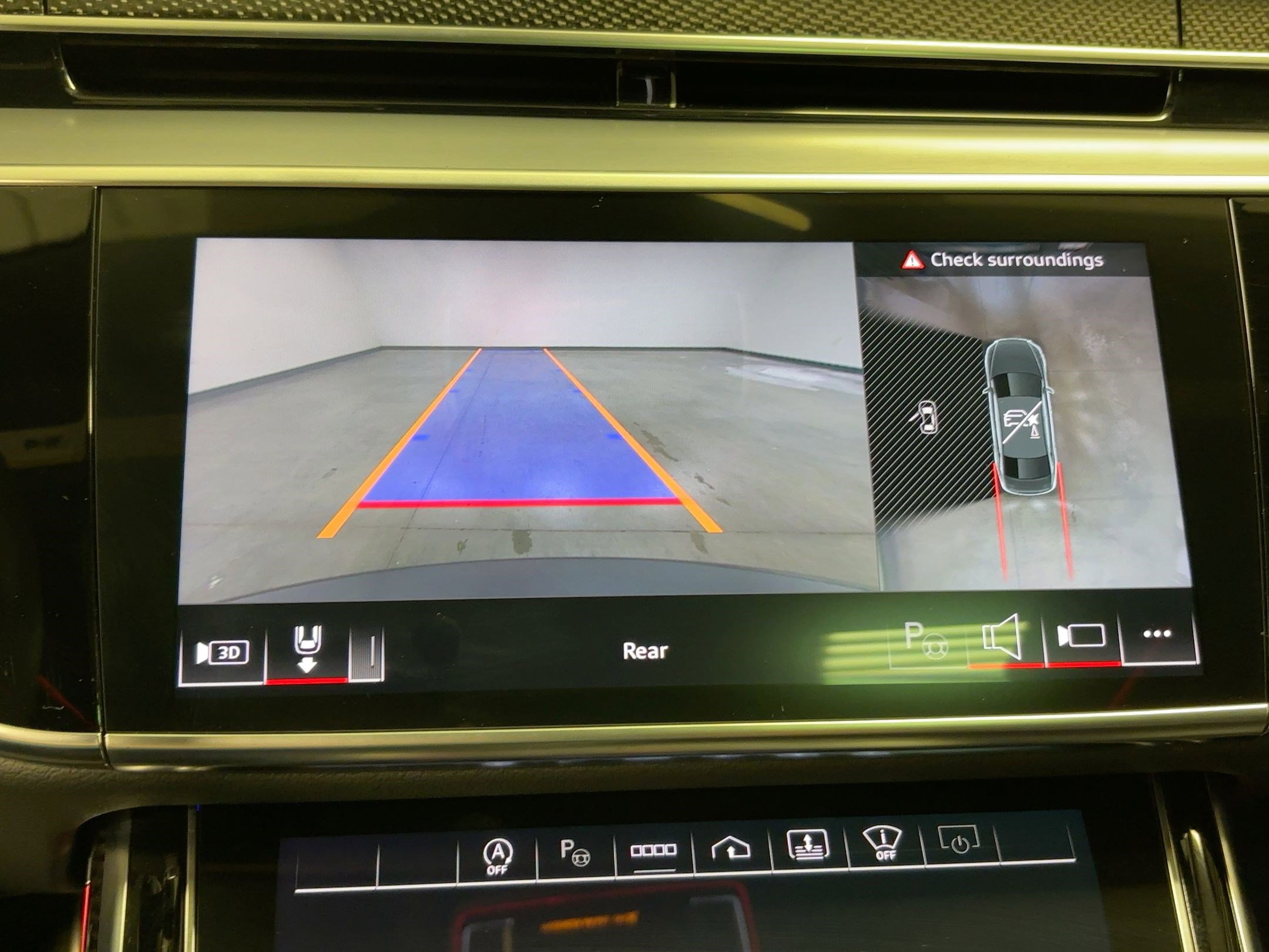 Used 2024 Audi S8 w/ S8 Comfort Plus Package image 25