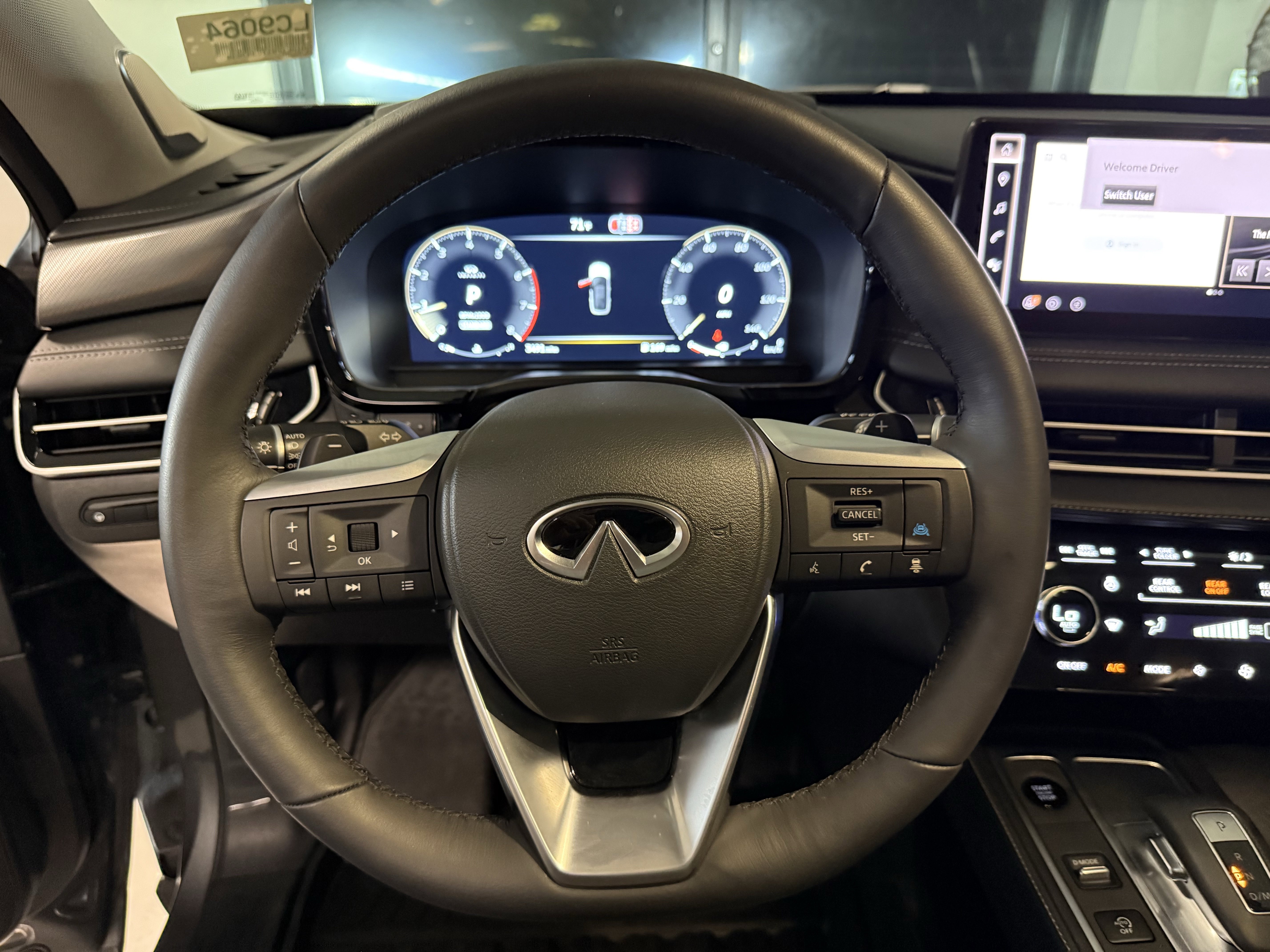 Certified 2026 INFINITI QX60 Luxe w/ Cargo Package FWD image 16
