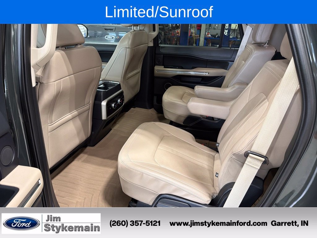 Used 2023 Ford Expedition Limited AWD/4WD image 28