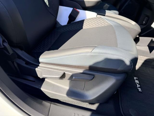New 2026 Nissan Leaf Platinum+ w/ Cargo Package (Platinum+) image 9